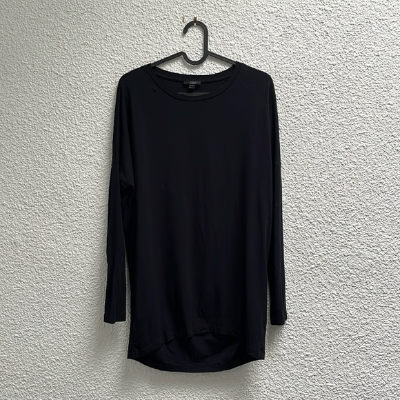 COS dual-textured long-sleeve pullover blouse in dark navy - Picture 1 of 6